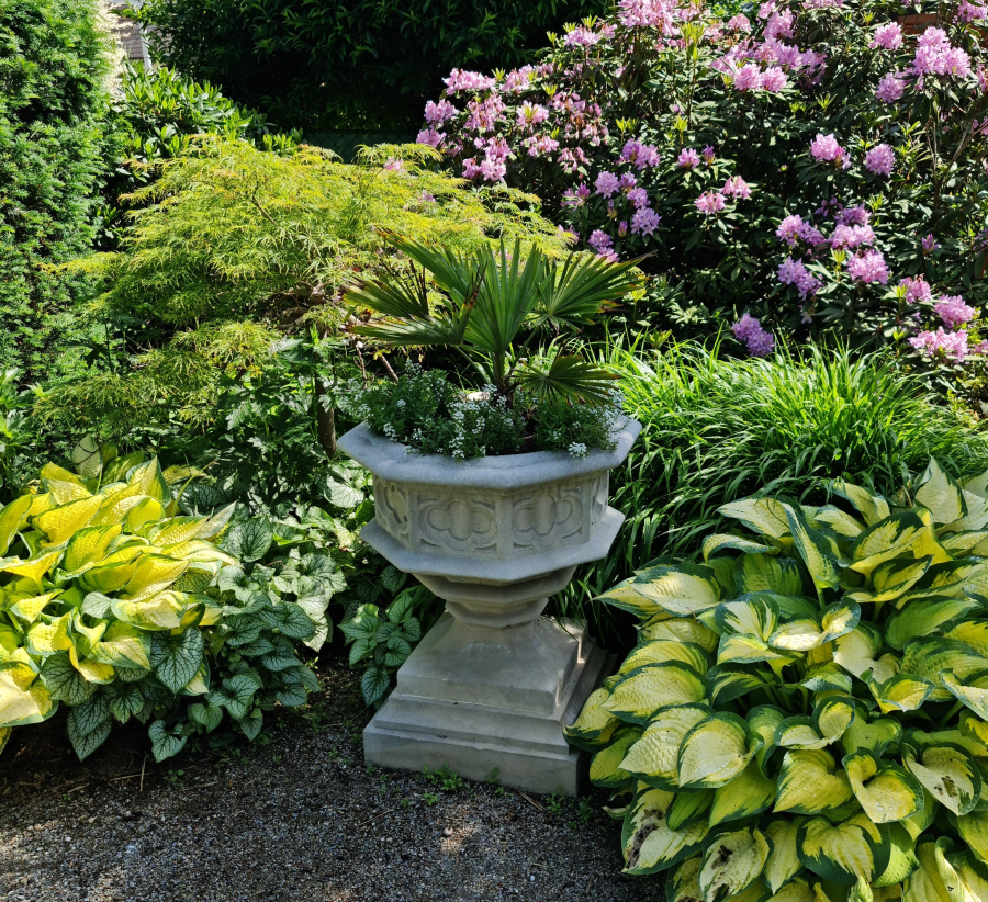 Gothic Urn & Base - Portland
