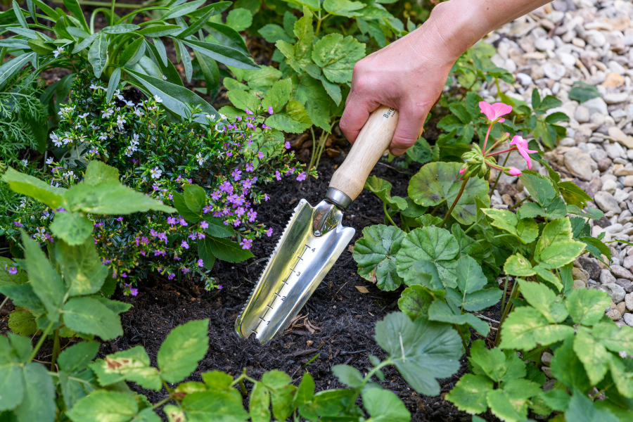 RHS Weeding Trowel