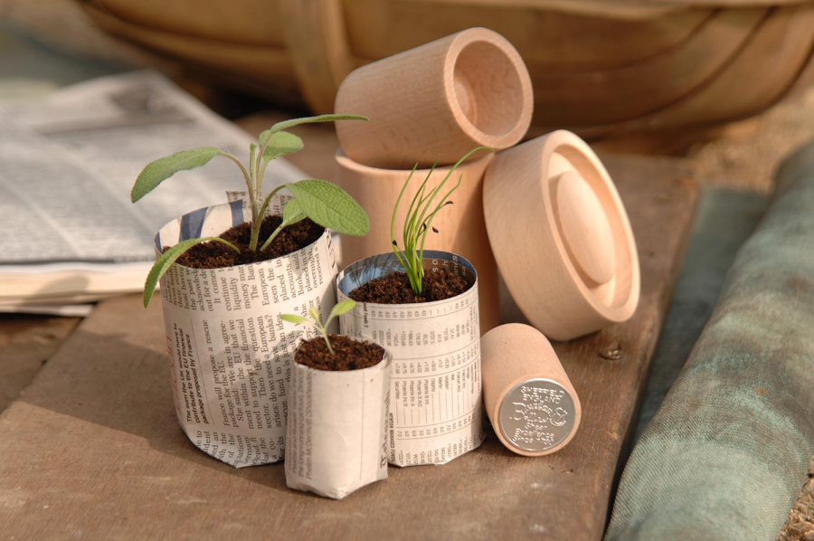 Paper Pot Maker