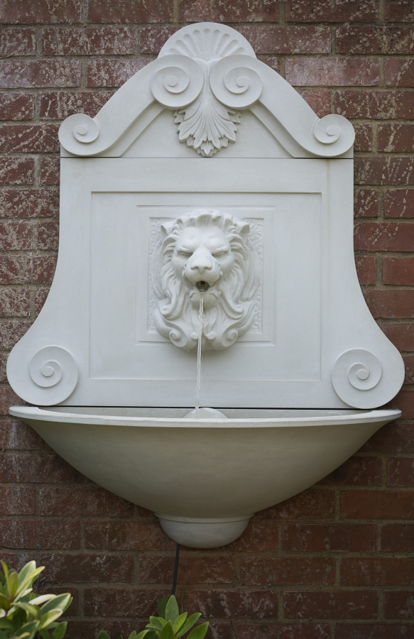 Lion Wall Bowl Fountain - Farbe Portland
