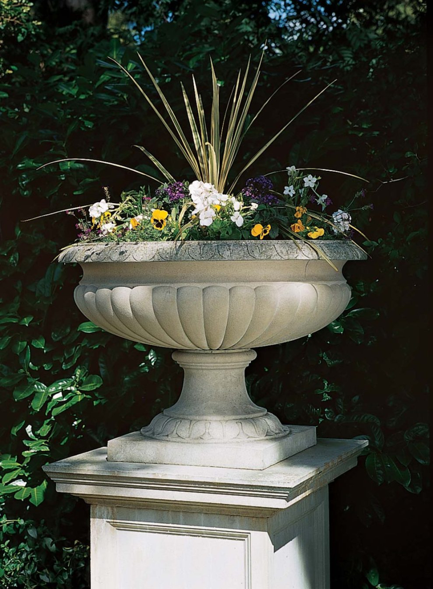 Fontainebleau Urn- Farbe Portland